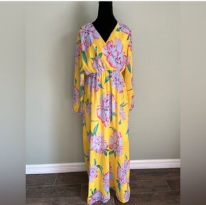 Floral maxi dress Size Medium